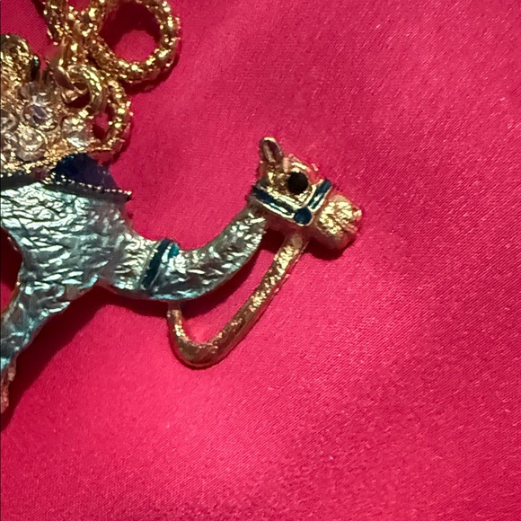 Betsey Johnson Camel Pendant Necklace - Picture 7 of 11